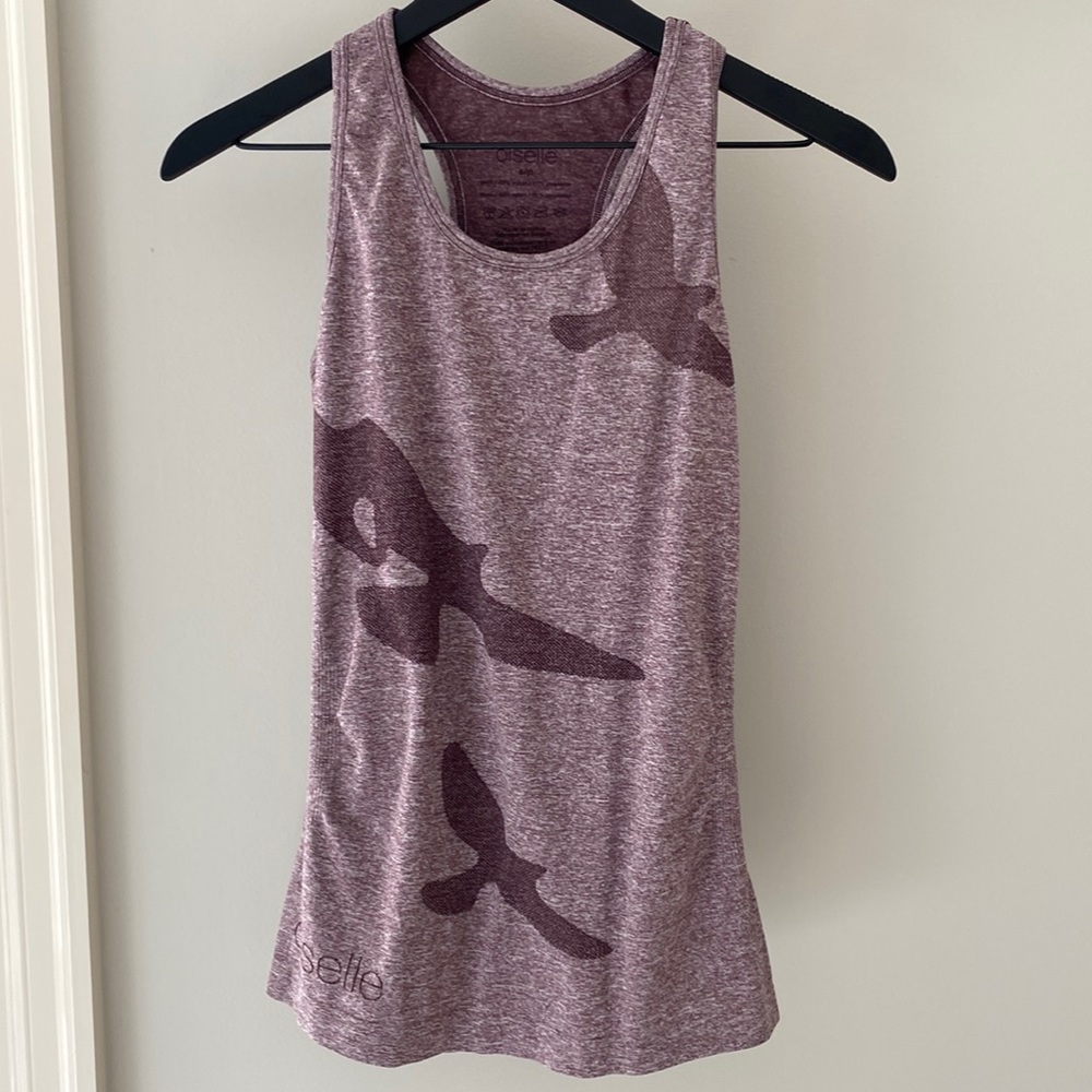 Oiselle Flyte Tank. Size small. Burgen. EUC.